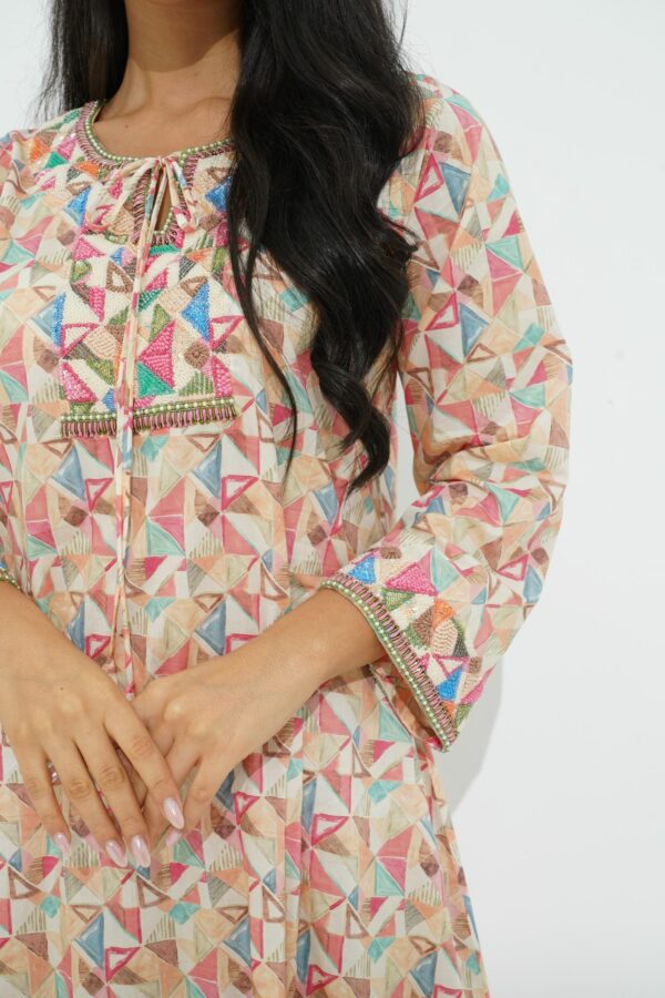 DSC09004 Cotton Jalabiya with Exquisite Beadwork