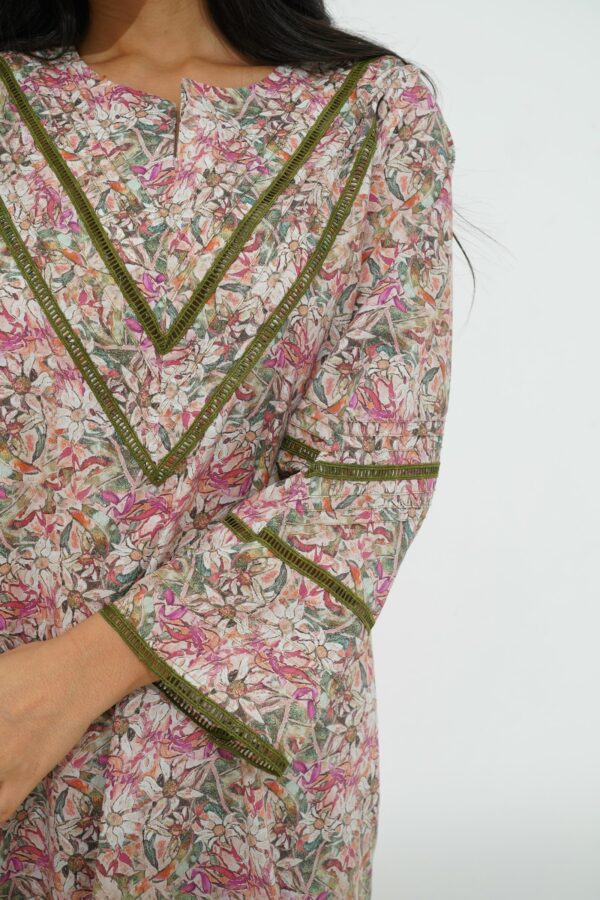 DSC09216 Elegant simplicity for everyday wear