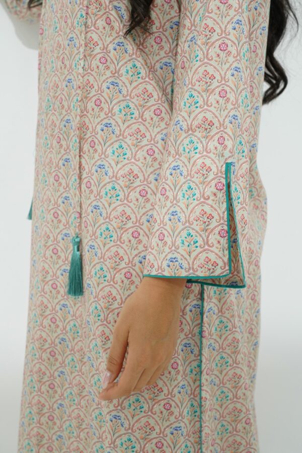 DSC09363 Cotton Jalabiya with Exquisite Beadwork