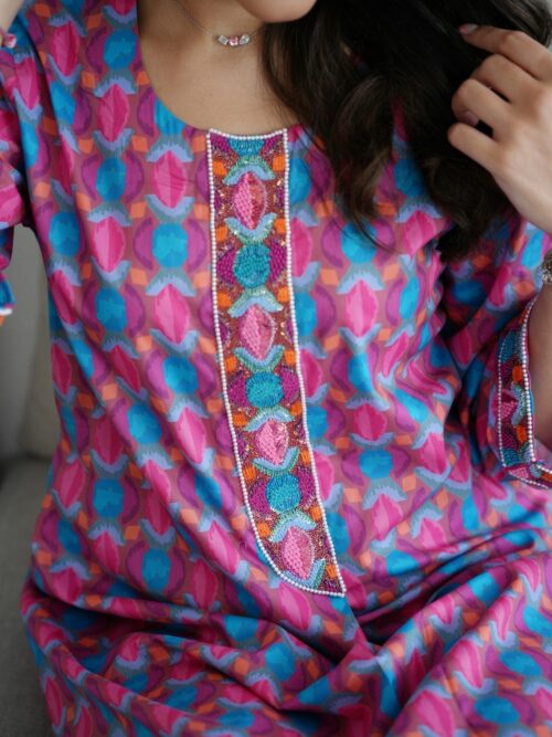 image00024 Cotton Jalabiya with Exquisite Beadwork